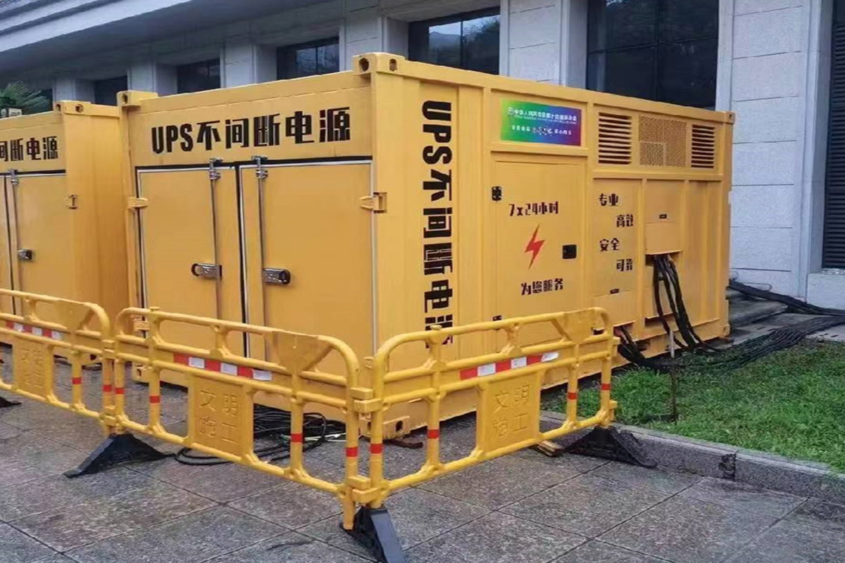 镇江发电机租赁施工现场